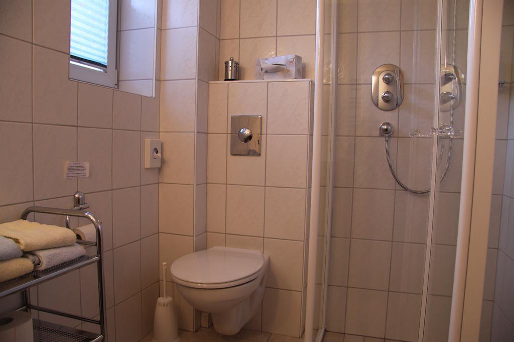 Ferienwohnungen Landgasthof Gilsbach ヴィンターベルク 部屋 写真