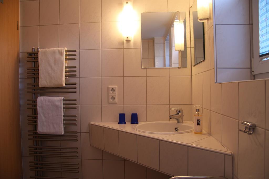 Ferienwohnungen Landgasthof Gilsbach ヴィンターベルク 部屋 写真