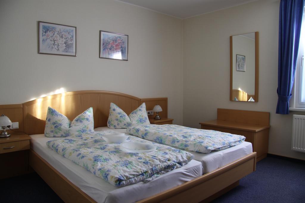 Ferienwohnungen Landgasthof Gilsbach ヴィンターベルク 部屋 写真